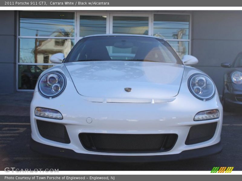 Carrara White / Black w/Alcantara 2011 Porsche 911 GT3