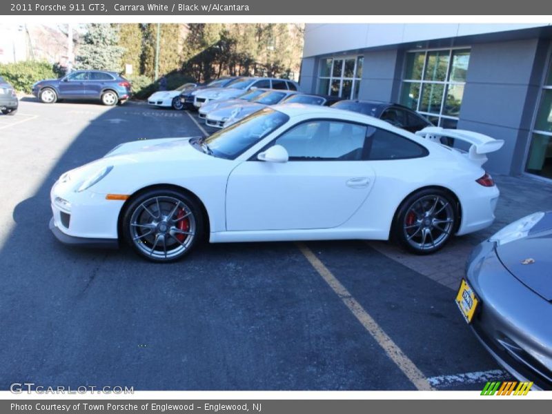 Carrara White / Black w/Alcantara 2011 Porsche 911 GT3