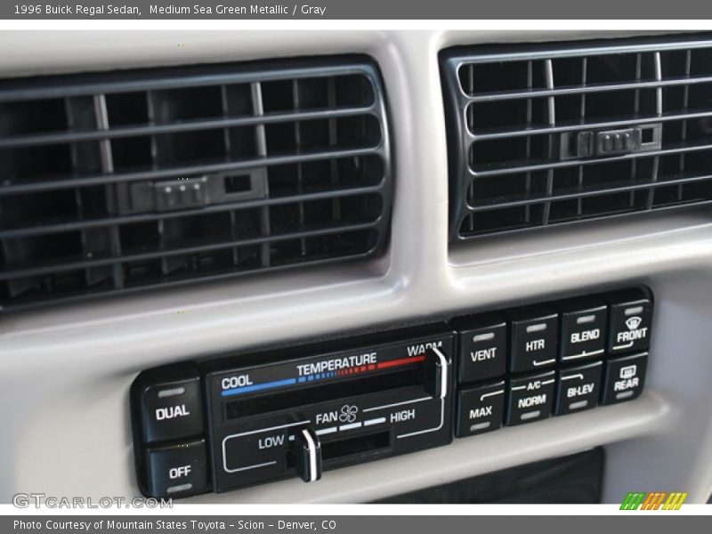 Controls of 1996 Regal Sedan
