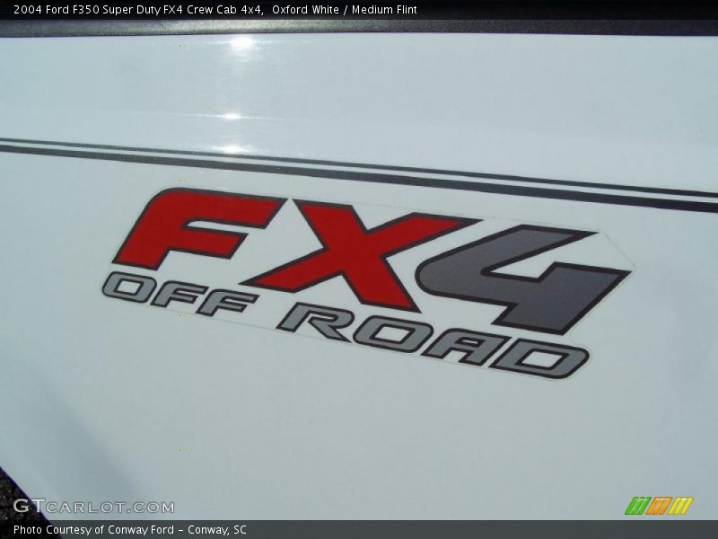 Oxford White / Medium Flint 2004 Ford F350 Super Duty FX4 Crew Cab 4x4