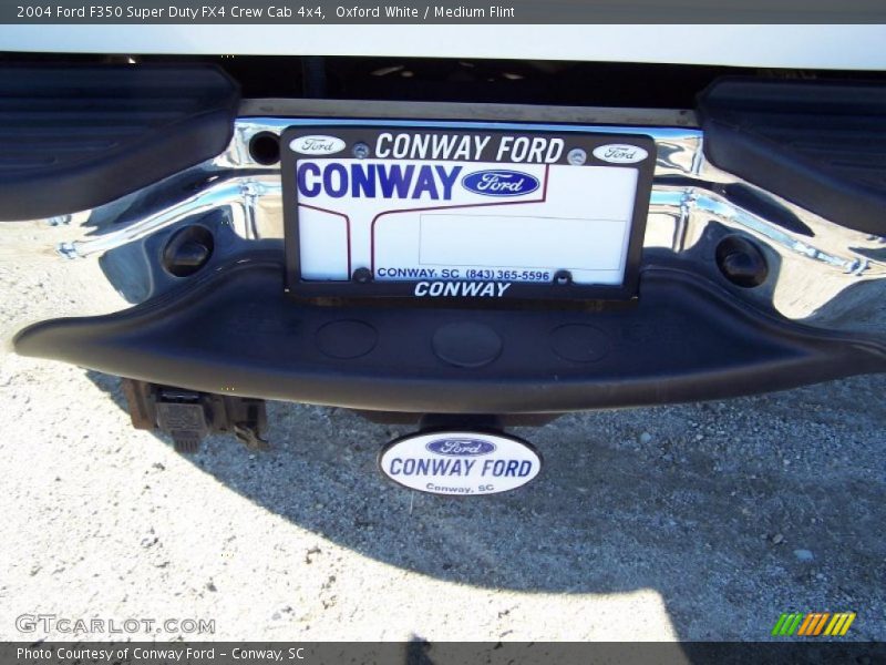 Oxford White / Medium Flint 2004 Ford F350 Super Duty FX4 Crew Cab 4x4