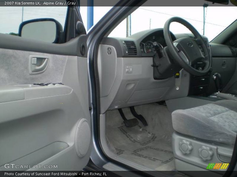 Alpine Gray / Gray 2007 Kia Sorento LX