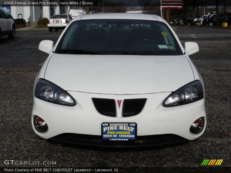 Ivory White / Ebony 2008 Pontiac Grand Prix Sedan