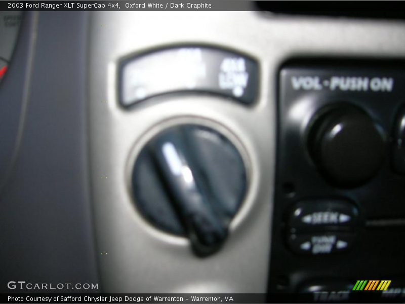 Oxford White / Dark Graphite 2003 Ford Ranger XLT SuperCab 4x4