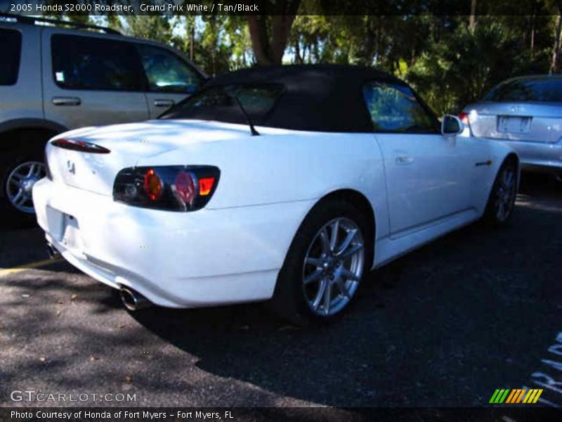 Grand Prix White / Tan/Black 2005 Honda S2000 Roadster