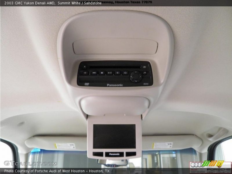 Summit White / Sandstone 2003 GMC Yukon Denali AWD