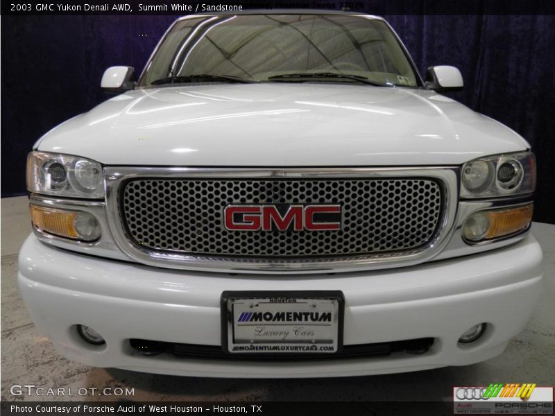 Summit White / Sandstone 2003 GMC Yukon Denali AWD