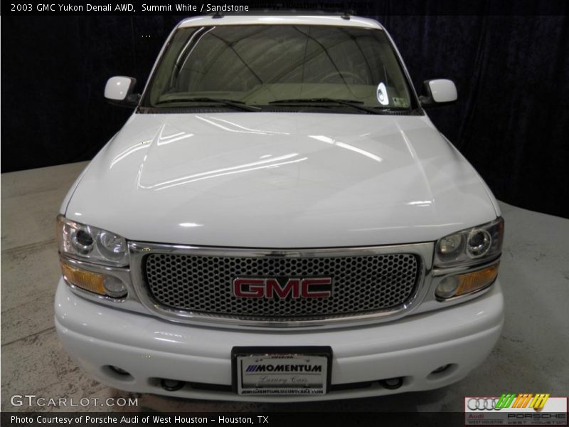 Summit White / Sandstone 2003 GMC Yukon Denali AWD
