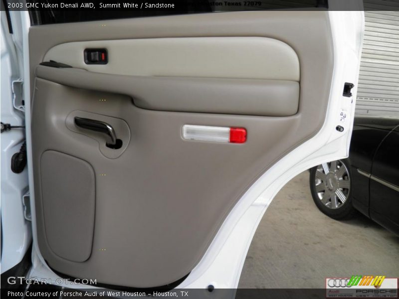 Summit White / Sandstone 2003 GMC Yukon Denali AWD