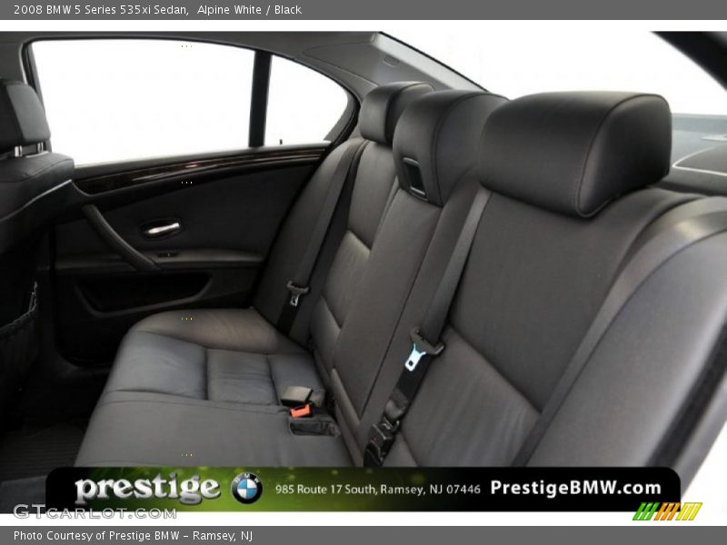 Alpine White / Black 2008 BMW 5 Series 535xi Sedan