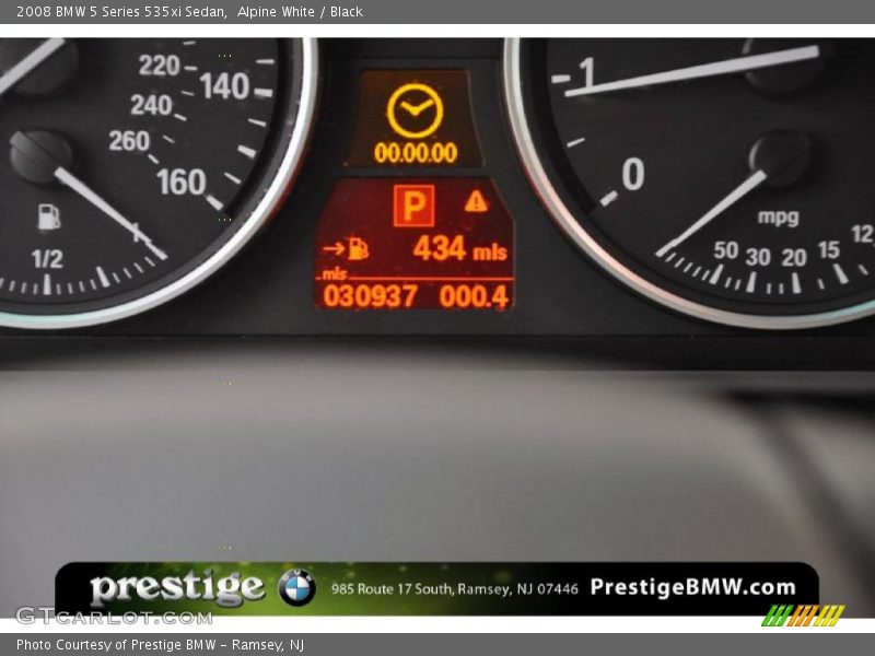 Alpine White / Black 2008 BMW 5 Series 535xi Sedan