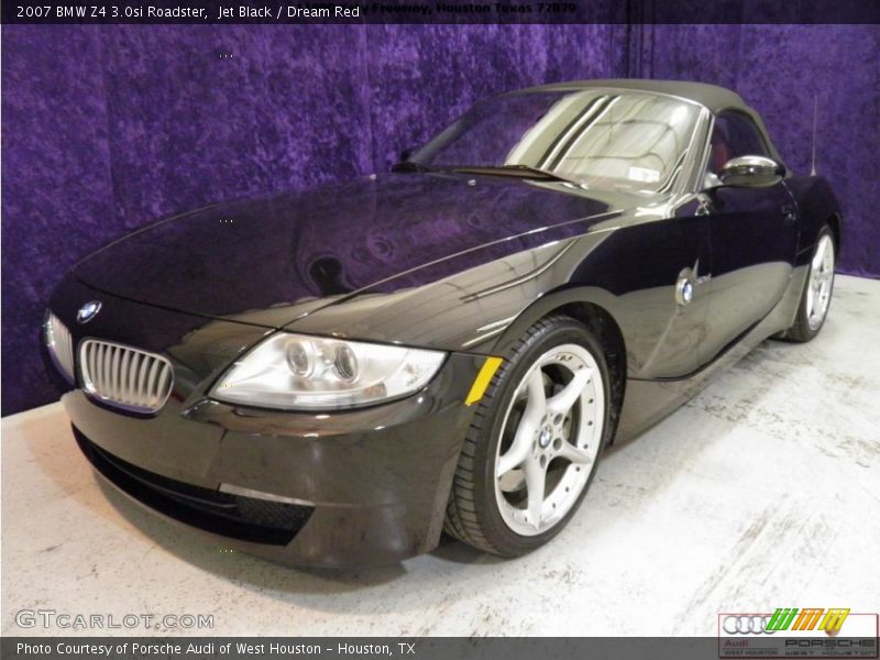 Jet Black / Dream Red 2007 BMW Z4 3.0si Roadster