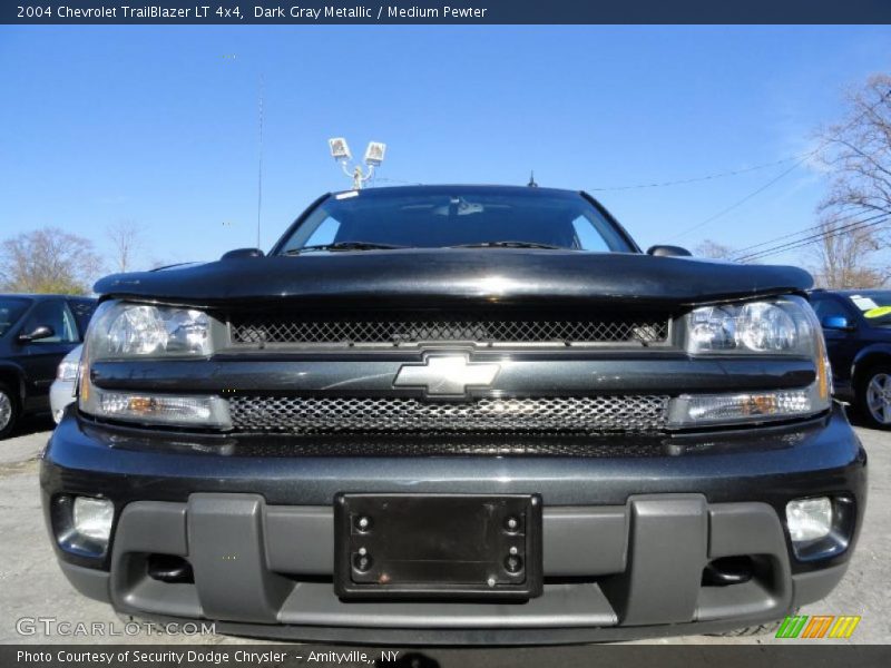 Dark Gray Metallic / Medium Pewter 2004 Chevrolet TrailBlazer LT 4x4
