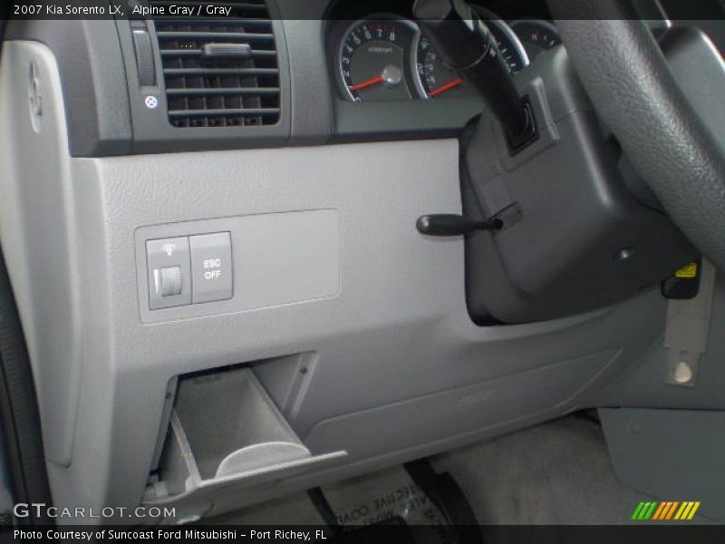 Alpine Gray / Gray 2007 Kia Sorento LX