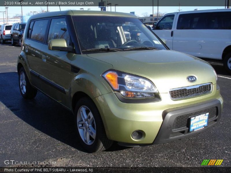 Alien Green / Black Soul Logo Cloth 2010 Kia Soul +
