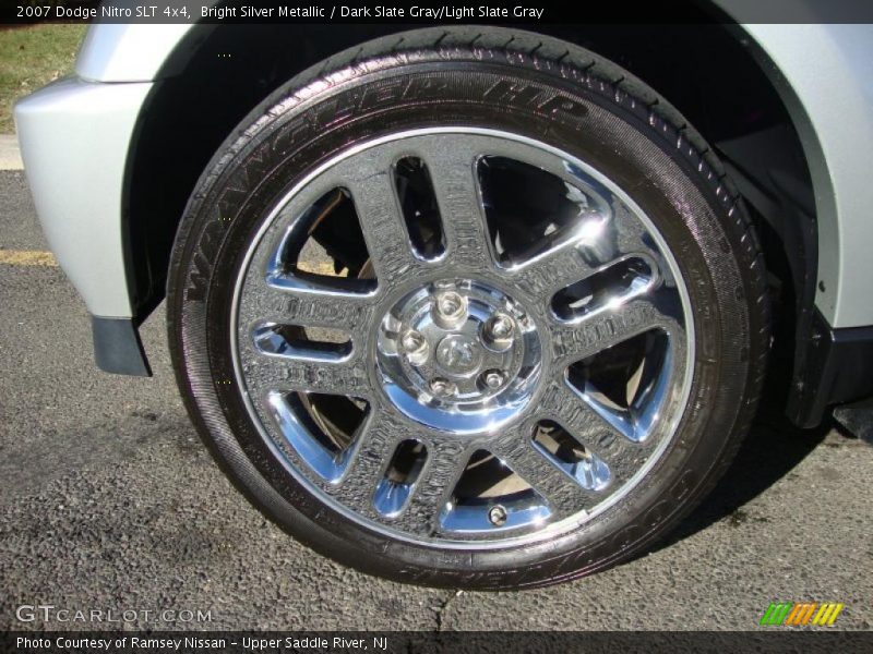 Bright Silver Metallic / Dark Slate Gray/Light Slate Gray 2007 Dodge Nitro SLT 4x4