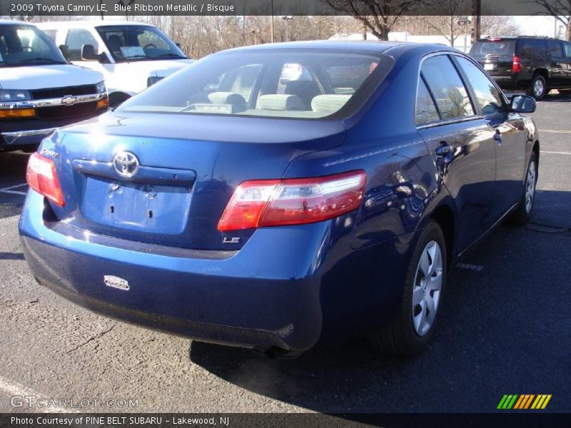 Blue Ribbon Metallic / Bisque 2009 Toyota Camry LE