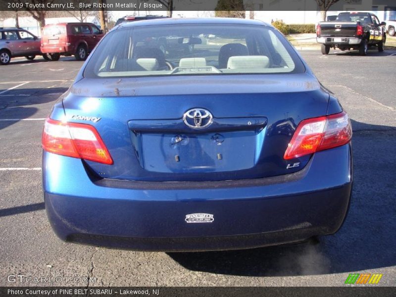 Blue Ribbon Metallic / Bisque 2009 Toyota Camry LE