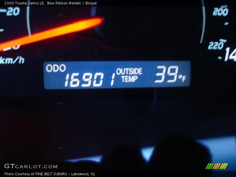 Blue Ribbon Metallic / Bisque 2009 Toyota Camry LE