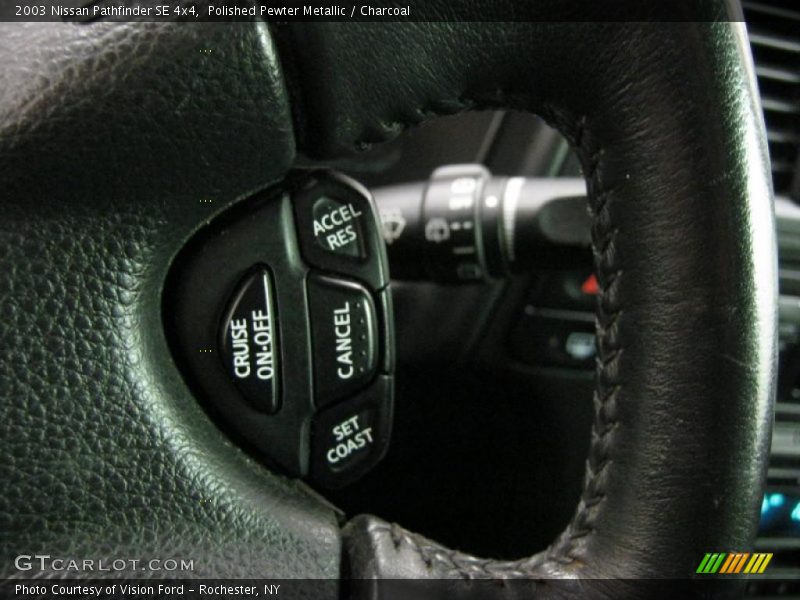 Polished Pewter Metallic / Charcoal 2003 Nissan Pathfinder SE 4x4