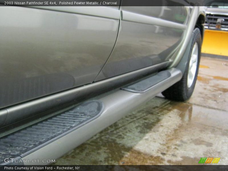 Polished Pewter Metallic / Charcoal 2003 Nissan Pathfinder SE 4x4