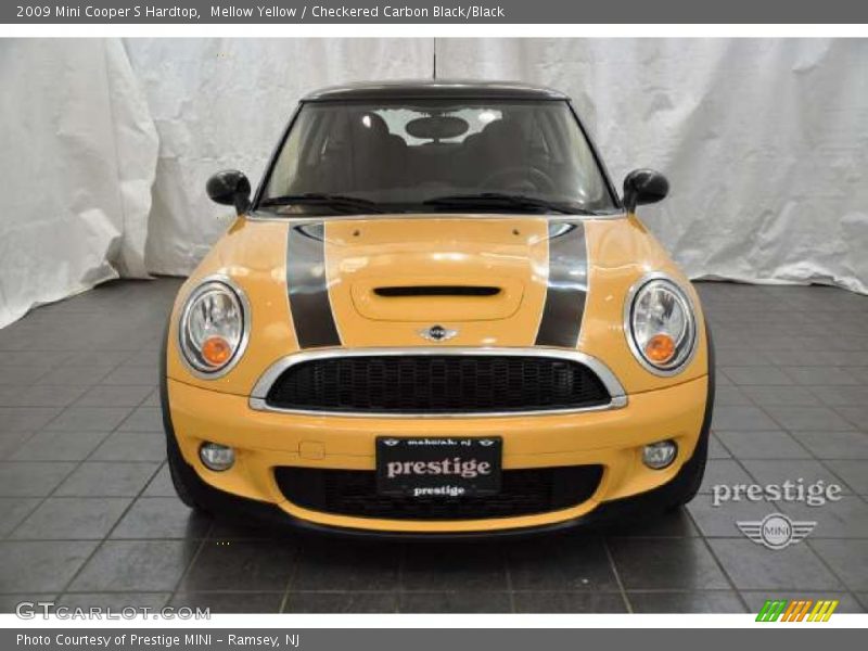 Mellow Yellow / Checkered Carbon Black/Black 2009 Mini Cooper S Hardtop