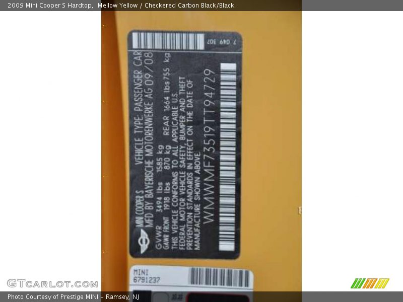 Mellow Yellow / Checkered Carbon Black/Black 2009 Mini Cooper S Hardtop