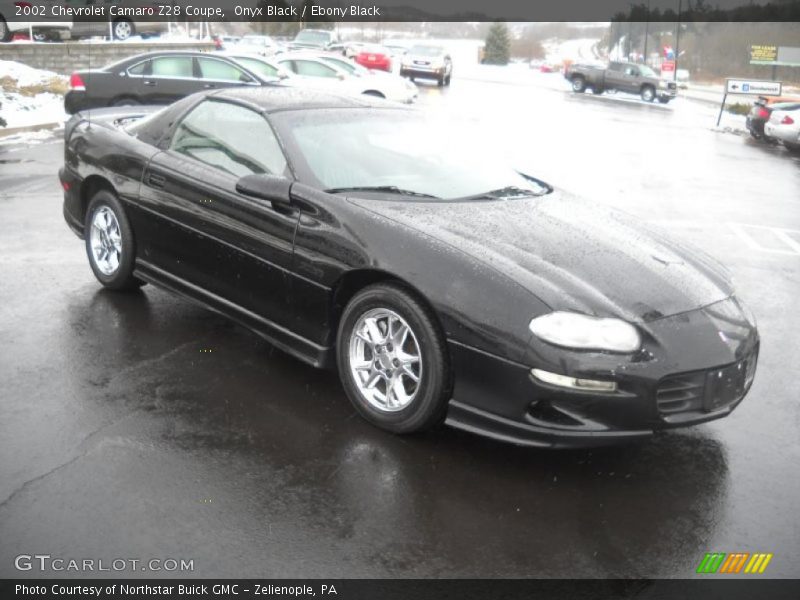 Front 3/4 View of 2002 Camaro Z28 Coupe