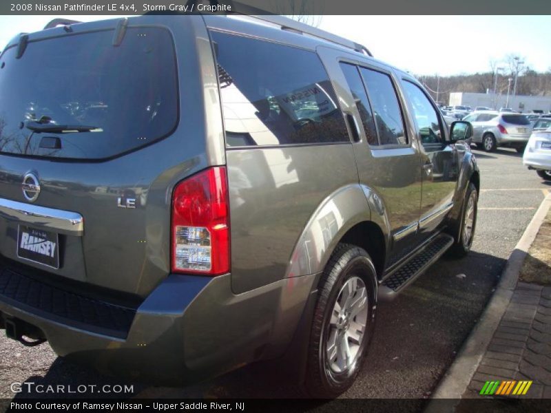 Storm Gray / Graphite 2008 Nissan Pathfinder LE 4x4