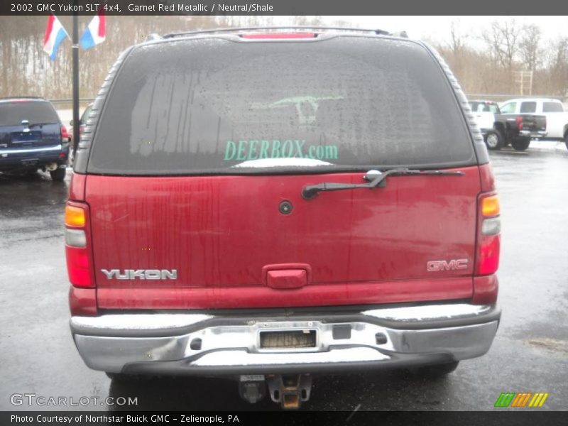 Garnet Red Metallic / Neutral/Shale 2002 GMC Yukon SLT 4x4