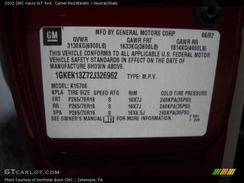 Garnet Red Metallic / Neutral/Shale 2002 GMC Yukon SLT 4x4