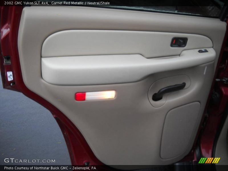 Garnet Red Metallic / Neutral/Shale 2002 GMC Yukon SLT 4x4