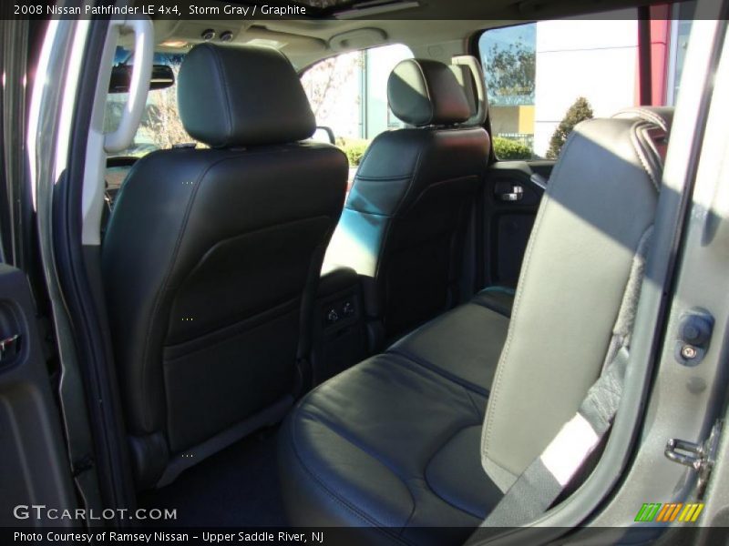 Storm Gray / Graphite 2008 Nissan Pathfinder LE 4x4