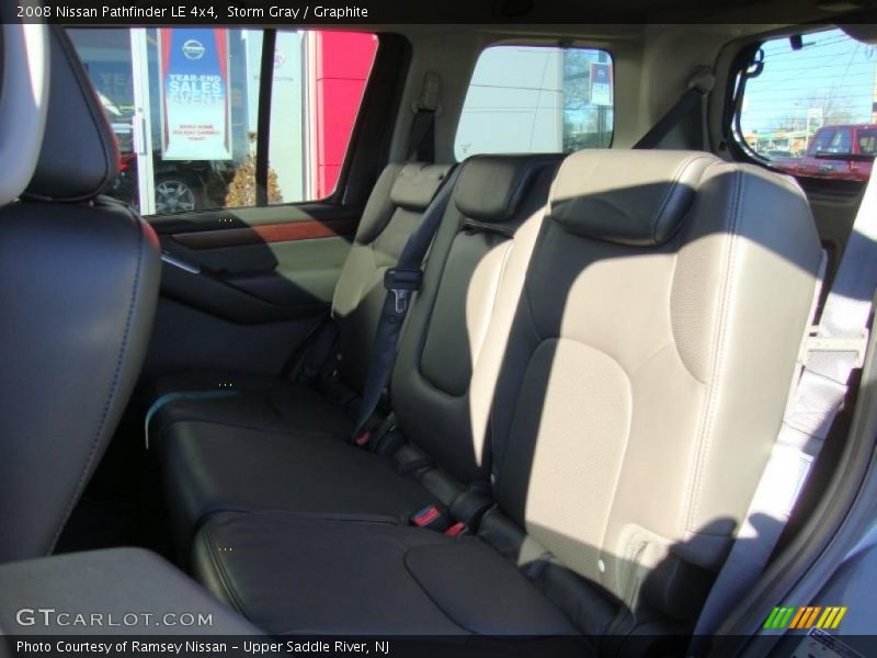 Storm Gray / Graphite 2008 Nissan Pathfinder LE 4x4