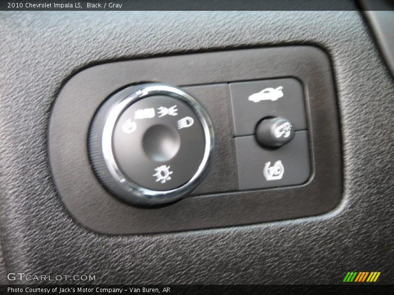 Black / Gray 2010 Chevrolet Impala LS