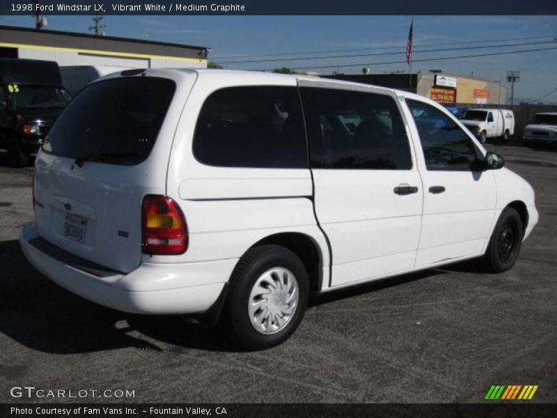 Vibrant White / Medium Graphite 1998 Ford Windstar LX