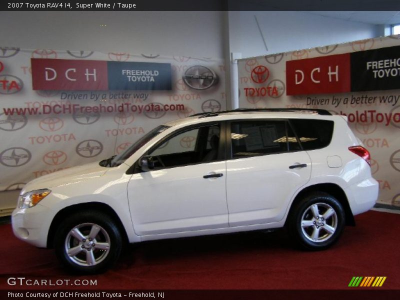 Super White / Taupe 2007 Toyota RAV4 I4