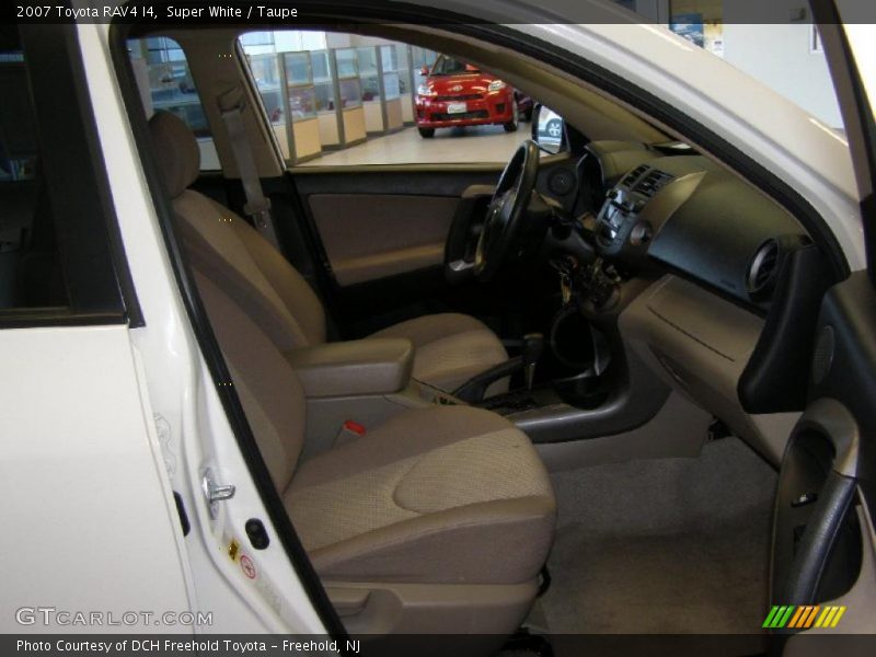 Super White / Taupe 2007 Toyota RAV4 I4