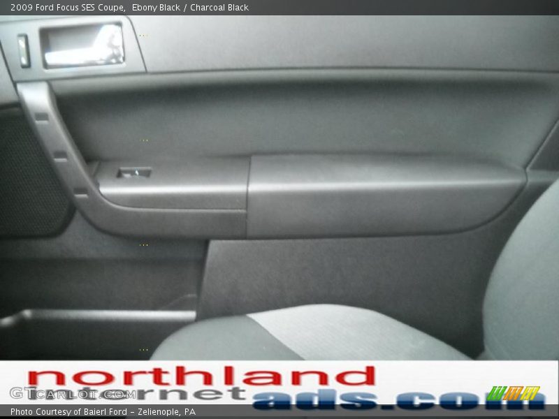 Ebony Black / Charcoal Black 2009 Ford Focus SES Coupe