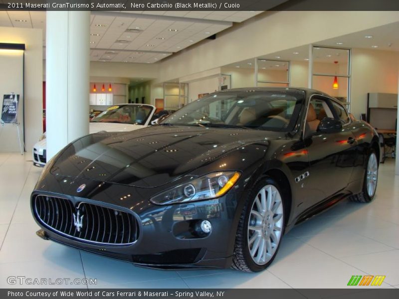 Front 3/4 View of 2011 GranTurismo S Automatic