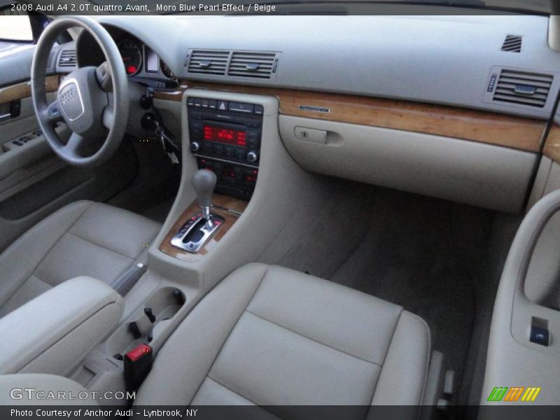 Dashboard of 2008 A4 2.0T quattro Avant