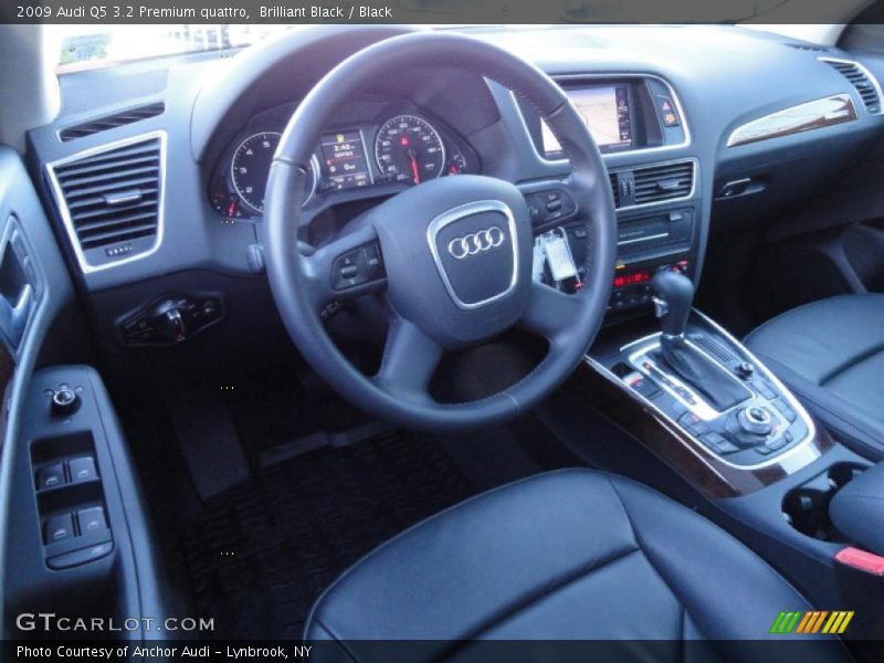 Black Interior - 2009 Q5 3.2 Premium quattro 