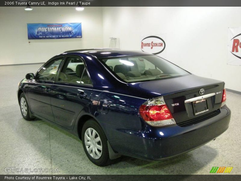Indigo Ink Pearl / Taupe 2006 Toyota Camry LE