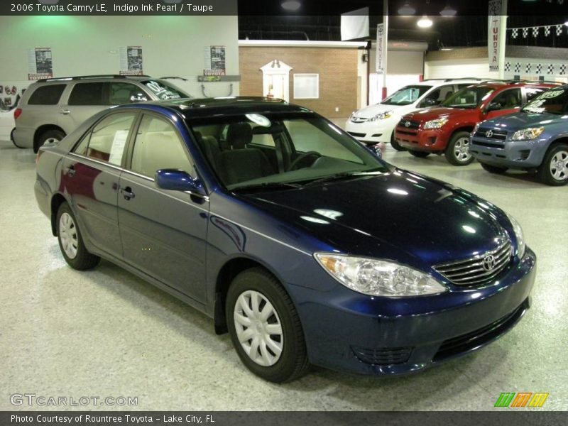 Indigo Ink Pearl / Taupe 2006 Toyota Camry LE