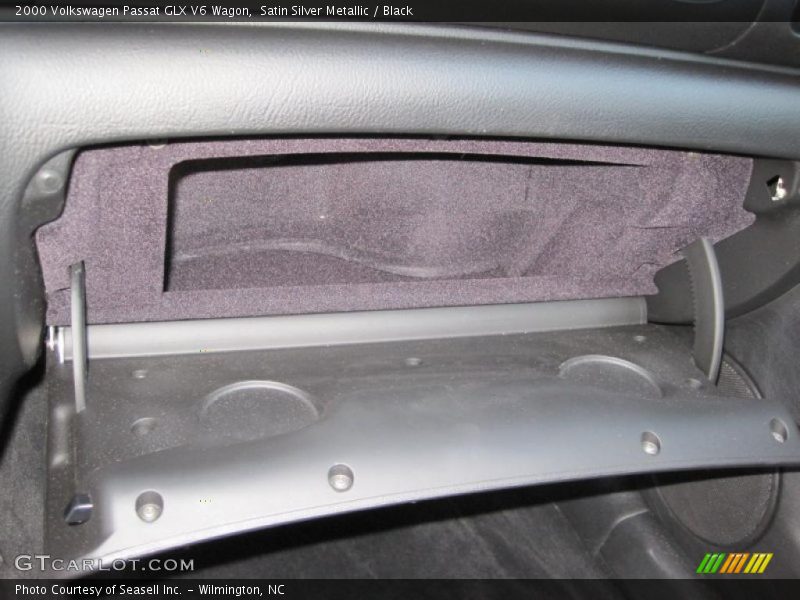 Satin Silver Metallic / Black 2000 Volkswagen Passat GLX V6 Wagon