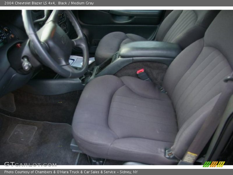 Black / Medium Gray 2004 Chevrolet Blazer LS 4x4