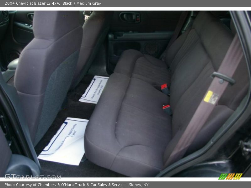 Black / Medium Gray 2004 Chevrolet Blazer LS 4x4