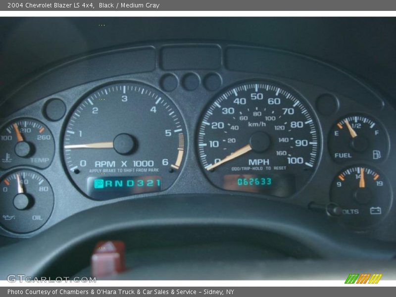 Black / Medium Gray 2004 Chevrolet Blazer LS 4x4