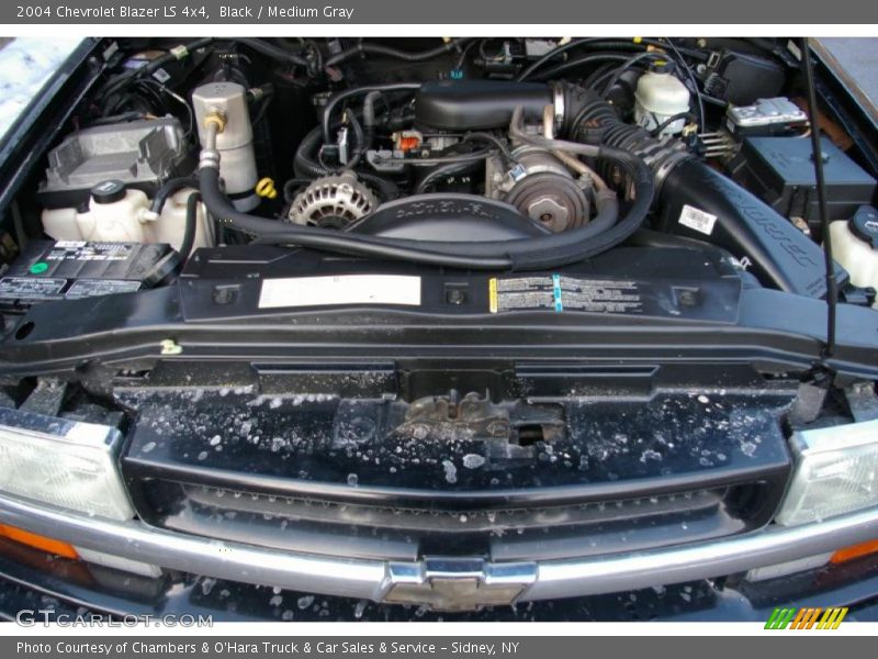 Black / Medium Gray 2004 Chevrolet Blazer LS 4x4