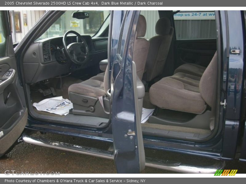 Dark Blue Metallic / Dark Charcoal 2005 Chevrolet Silverado 2500HD LS Crew Cab 4x4